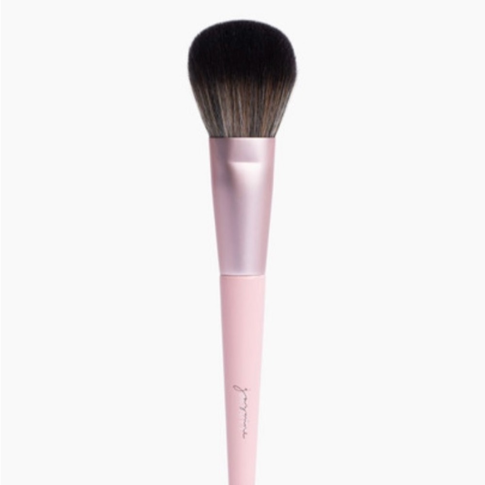 Complexion Essentials Brush Set - Picture 3 of 5